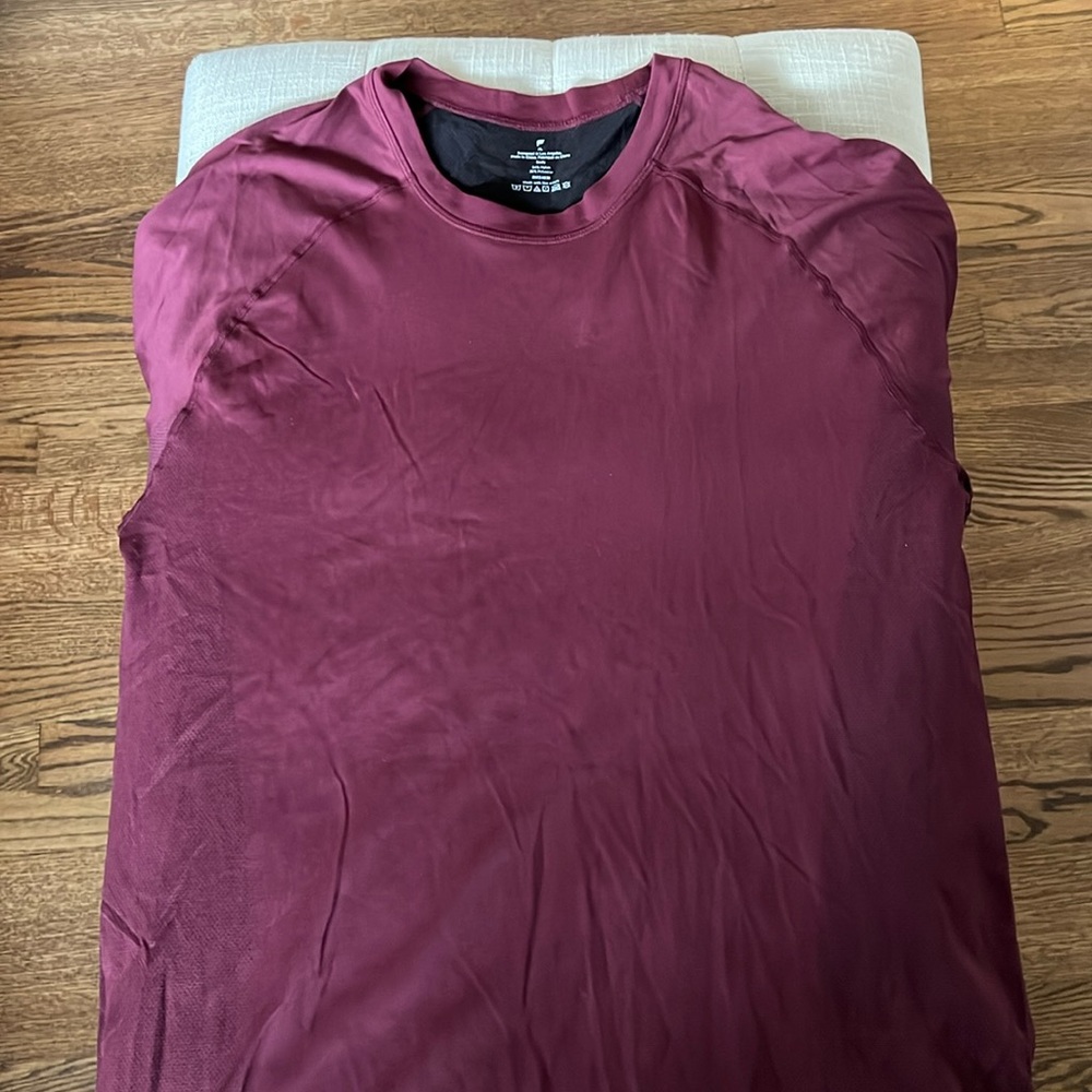 Perfect condition men’s long, long sleeve activewear shirt